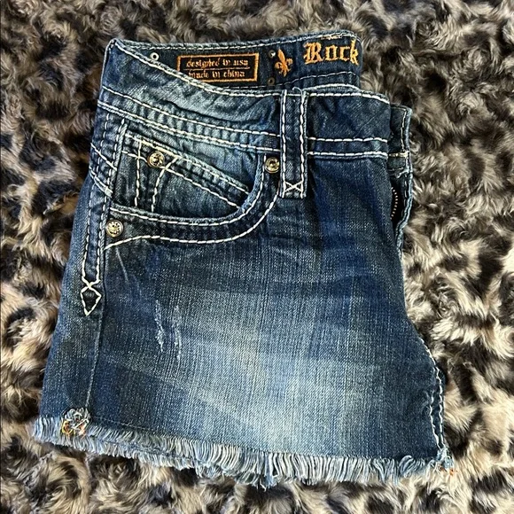 Rock Revival 30 Blue Denim Shorts with White Stitching - Picture 8 of 16